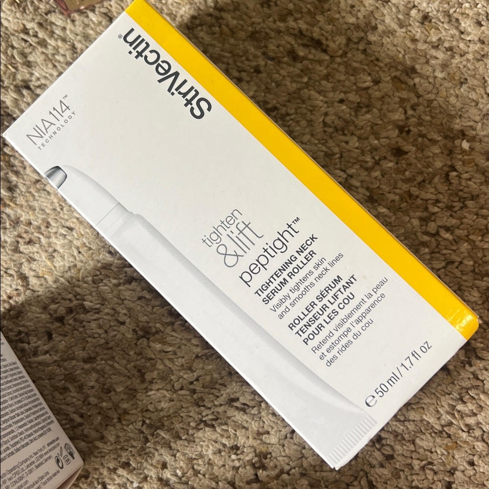 StriVectin Tighten & Lift Peptight Tightening Neck Serum Roller